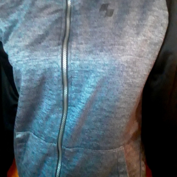 Boys XXL Jacket Gray Black Two Color Zippered Hoodie Cozy Jacket - Picture 3 of 5